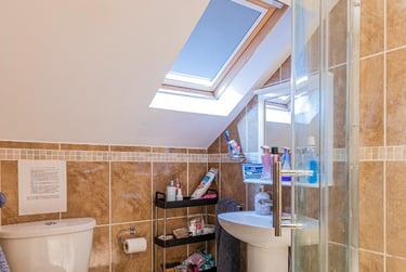 6 bed house, Mundy Place, Cathays, Cardiff, CF244BZ - Image 5